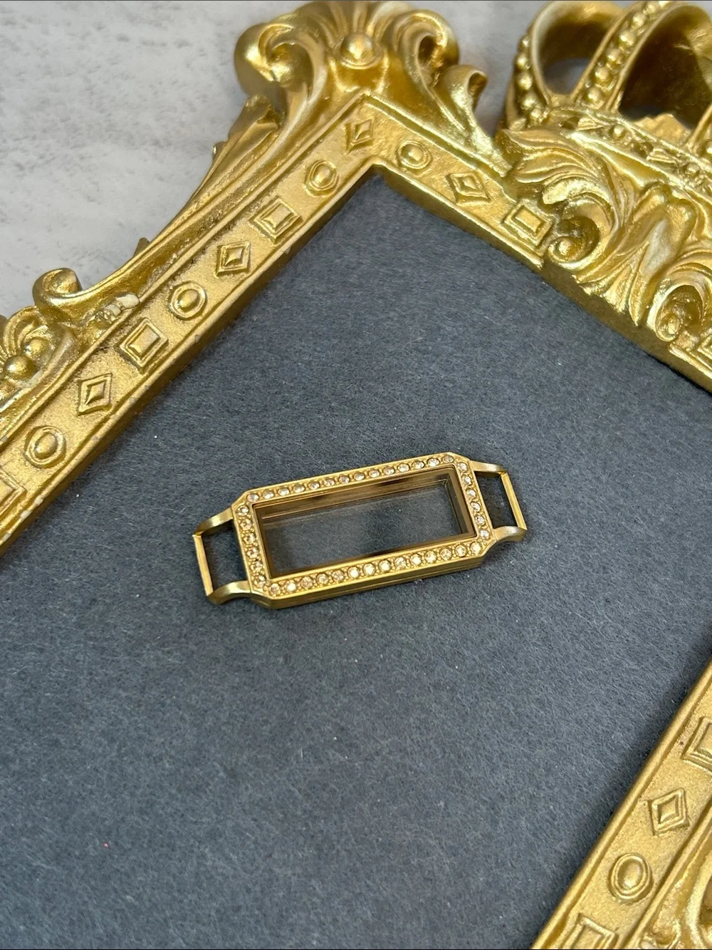Origami Owl Gold Crystal Rectangular Shadow Box Pendant for Bracelet